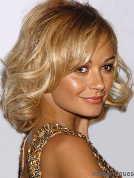 Bonne longueur d'épaule blonde ondulée 13,5  inchBobs Nicole Richie Perruques