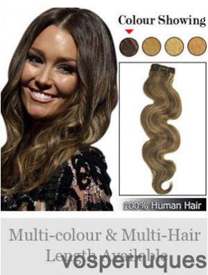 Prolongements de trame avec la couleur brune de Remy Wavy Style